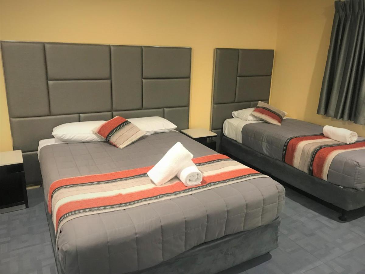 Toukley Motor Inn מראה חיצוני תמונה