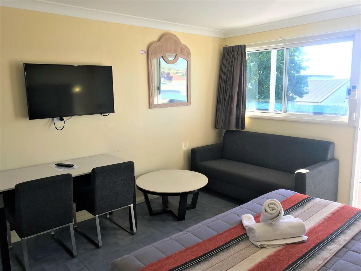 Toukley Motor Inn מראה חיצוני תמונה