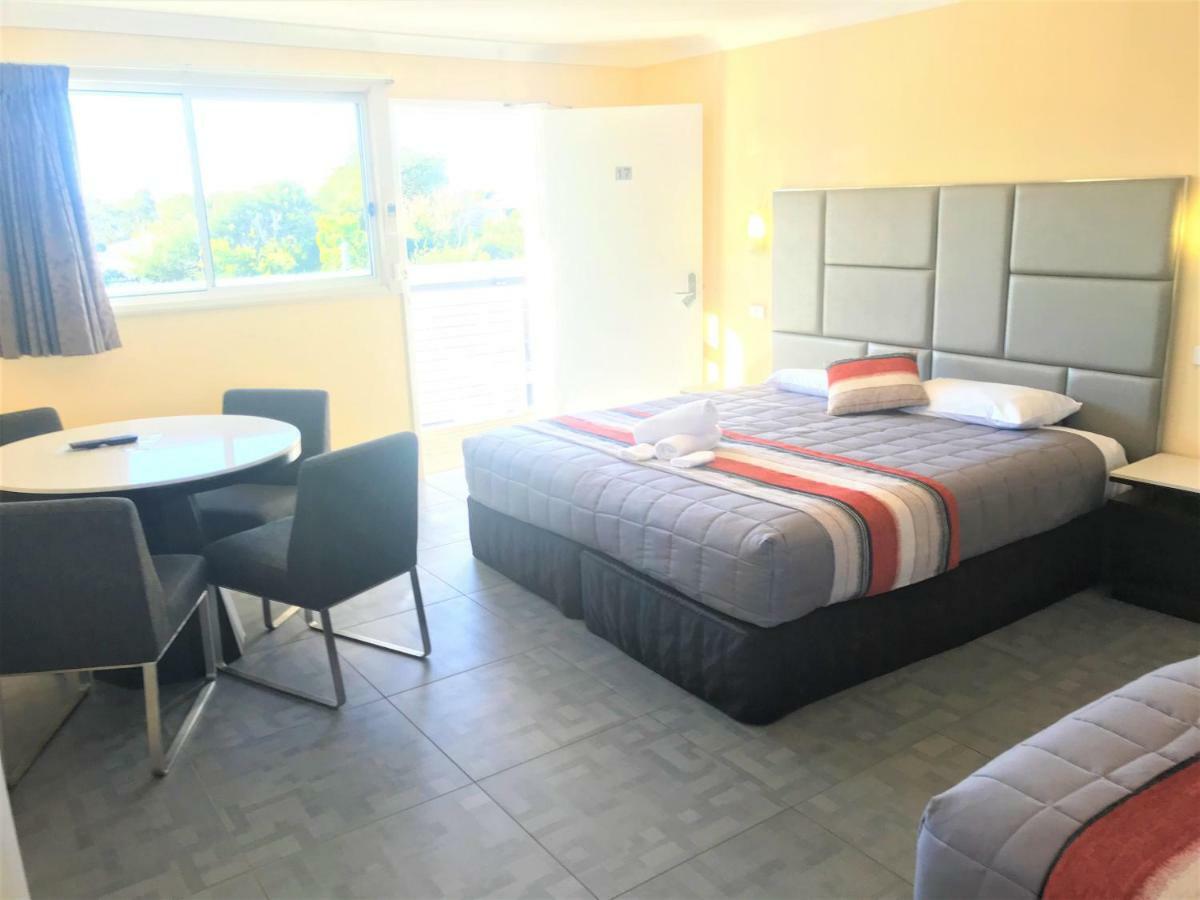 Toukley Motor Inn מראה חיצוני תמונה